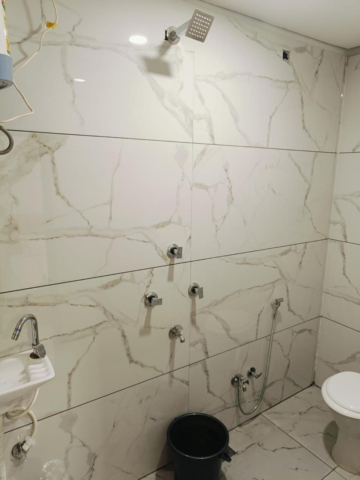 Hotel Shree Kedar Palace 乌贾因 外观 照片